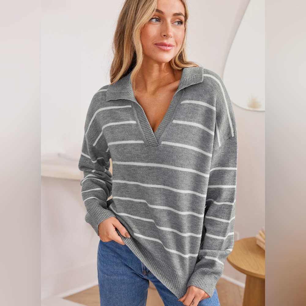 CUPSHE Gray and White Striped Collared Sweater